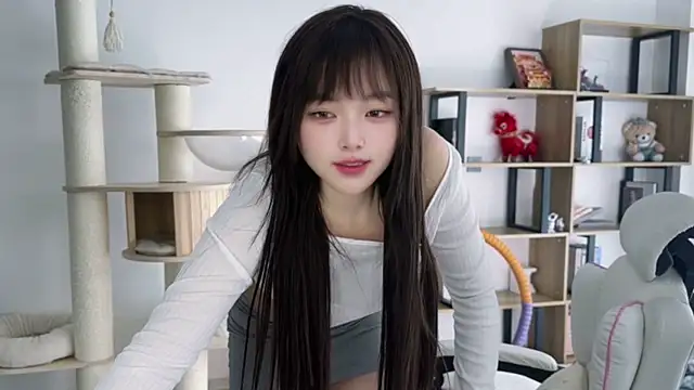 Chenjing0 online show from 25, 4, 2026