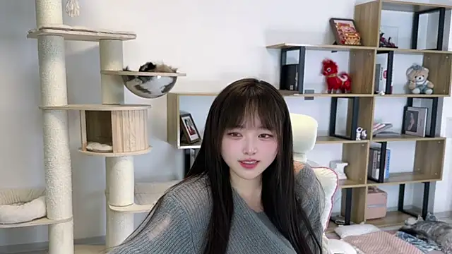 Chenjing0 online show from 25, 4, 2026