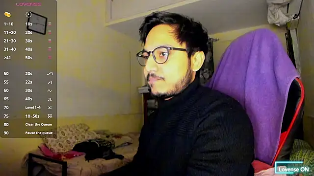 fuckkboy101 online show from 4, 1, 2025