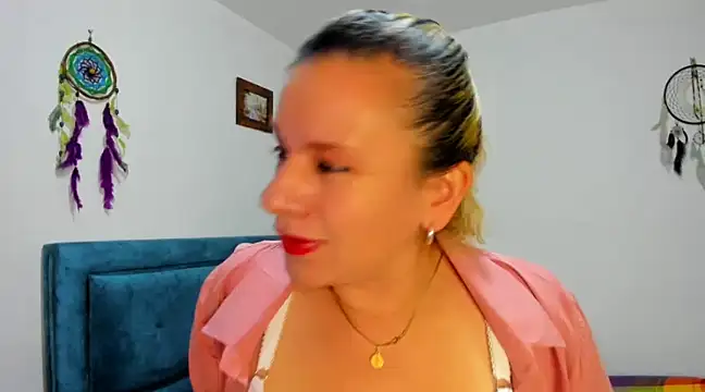 Snapshot of sofi_saliva2511 chatting on 26, 2, 2025 sofi saliva2511 online show from 26, 2, 2025