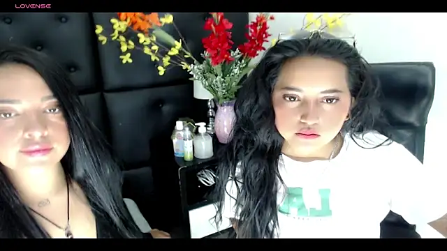 Snapshot of Carolaine01 chatting on 25, 1, 2025 Carolaine01 online show from 25, 1, 2025