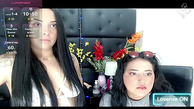 Snapshot of Carolaine01 chatting on 18, 3, 2025 Carolaine01 online show from 18, 3, 2025