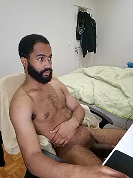 Snapshot of kevi_cocks chatting on 11, 10, 2025 kevi cocks online show from 11, 10, 2025