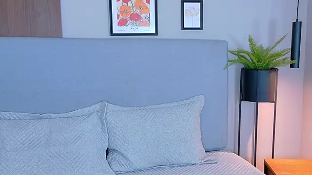 AbieHills online show from 25, 4, 2026