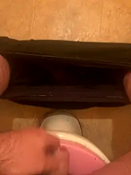 Snapshot of balint35 chatting on 2, 11, 2025 balint35 online show from 2, 11, 2025