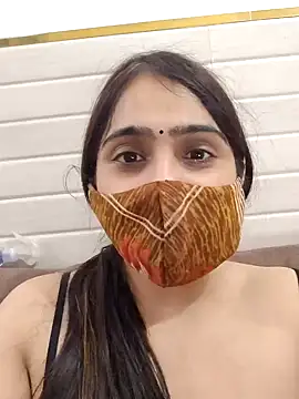 shreya1765 online show from 24, 1, 2025