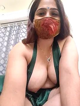 shreya1765 online show from 12, 11, 2025