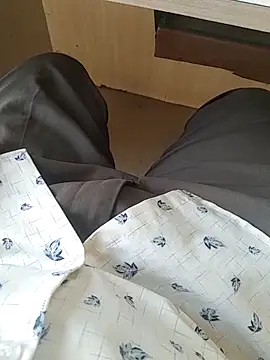 Snapshot of teluguu-rajj chatting on 13, 11, 2025 teluguu-rajj online show from 13, 11, 2025