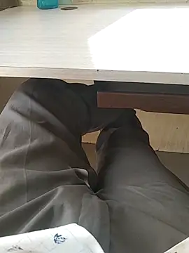 Snapshot of teluguu-rajj chatting on 17, 11, 2025 teluguu-rajj online show from 17, 11, 2025