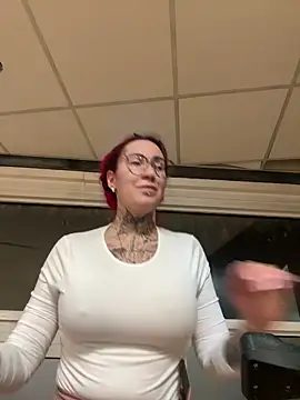 Mia-Fuchs online show from 1, 3, 2026