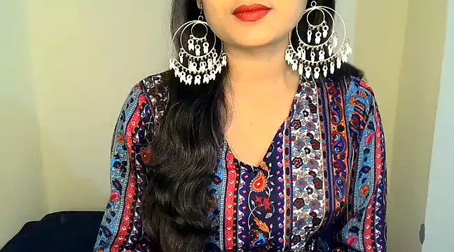 SIYA MAVI online show from 12, 2, 2025