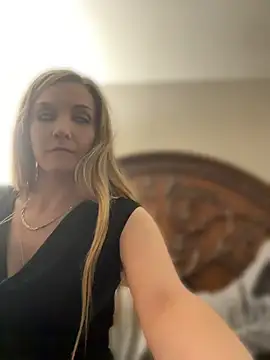 Kitty DaCocks online show from 29, 4, 2026