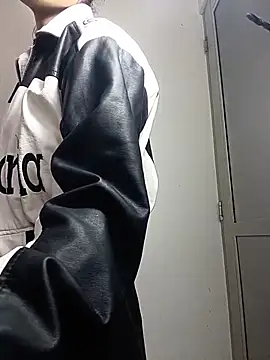 Anniee x online show from 29, 7, 2026