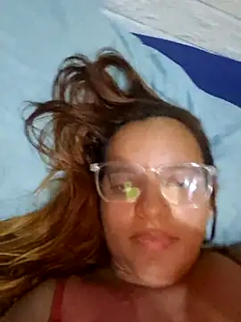 AliceRuivinha2 online show from 9, 3, 2025