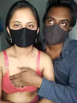 Hot Nila online show from 5, 2, 2025