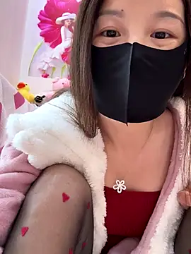 SSSniang- online show from 3, 11, 2025