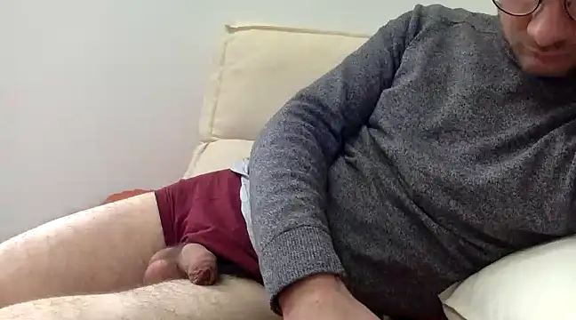 Snapshot of coquin5995 chatting on 5, 1, 2025 coquin5995 online show from 5, 1, 2025