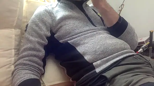 Snapshot of coquin5995 chatting on 12, 3, 2025 coquin5995 online show from 12, 3, 2025