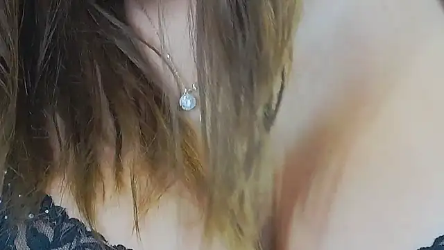 Snapshot of Dr_Barbie chatting on 15, 1, 2025 Dr Barbie online show from 15, 1, 2025