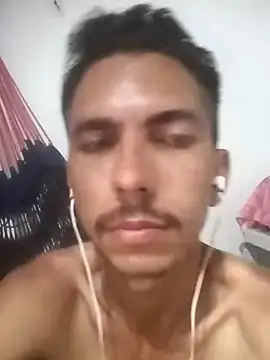 MagrinhoSaradoo online show from 9, 2, 2025