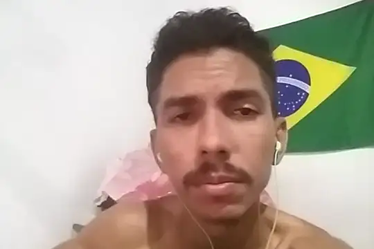 MagrinhoSaradoo online show from 27, 2, 2025