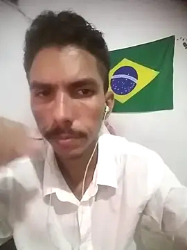 MagrinhoSaradoo online show from 28, 2, 2025