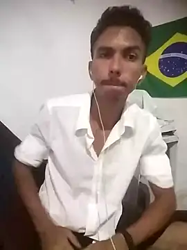 MagrinhoSaradoo online show from 10, 3, 2025