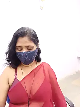 Lucky-Deepthi online show from 5, 3, 2025