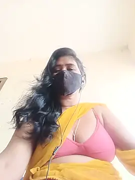 Snapshot of Lucky-Deepthi chatting on 2, 6, 2026 Lucky-Deepthi online show from 2, 6, 2026