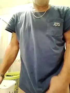 Snapshot of aigledauphin chatting on 27, 9, 2025 aigledauphin online show from 27, 9, 2025