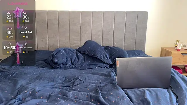 mammyboss18 online show from 14, 2, 2025