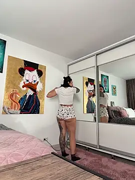 NNNoire online show from 24, 4, 2026