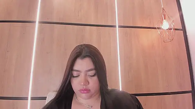 ashlyn parker online show from 25, 4, 2026