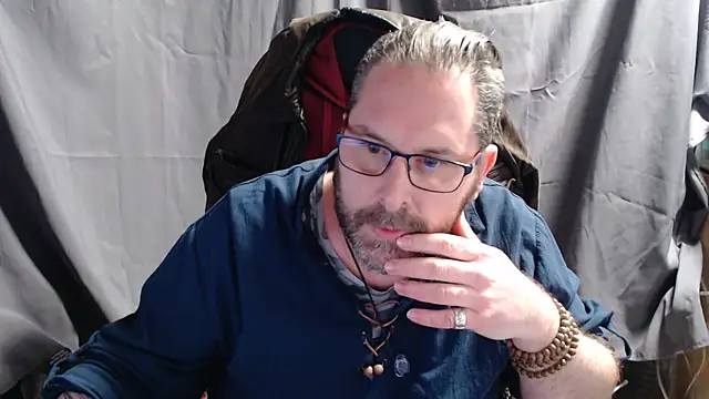 Streamlove77 online show from 22, 1, 2025