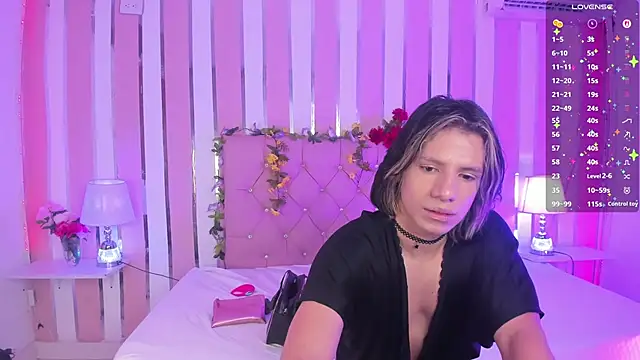 TylerBloom online show from 26, 9, 2025