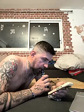 thefrenchkiss25 online show from 24, 3, 2026