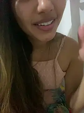 LuizaDiaz online show from 20, 2, 2025