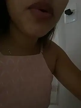 LuizaDiaz online show from 8, 3, 2025