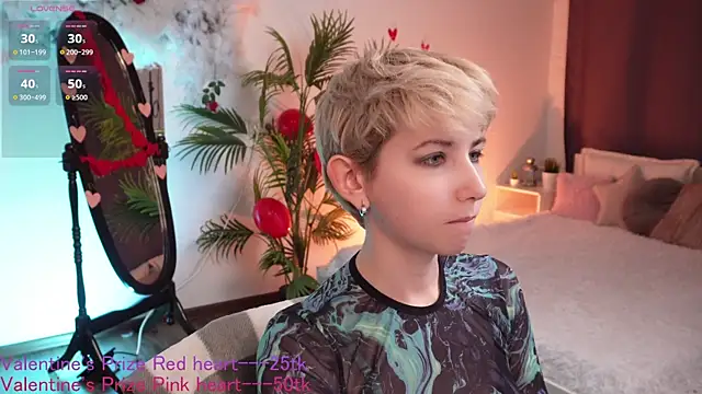 Snapshot of Aurora_First chatting on 14, 2, 2025 Aurora First online show from 14, 2, 2025