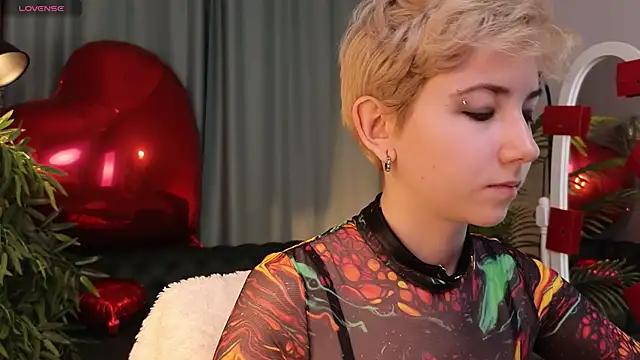 Snapshot of Aurora_First chatting on 15, 2, 2025 Aurora First online show from 15, 2, 2025