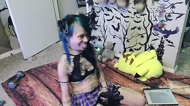 Snapshot of trashbrat chatting on 8, 11, 2025 trashbrat online show from 8, 11, 2025