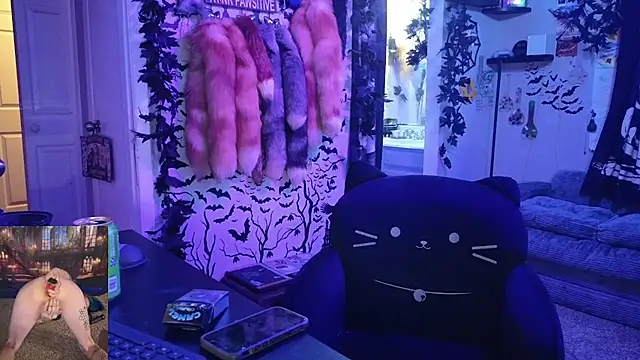 trashbrat online show from 12, 2, 2026