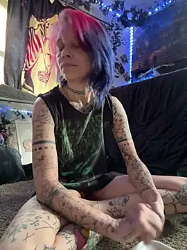 trashbrat online show from 3, 6, 2026