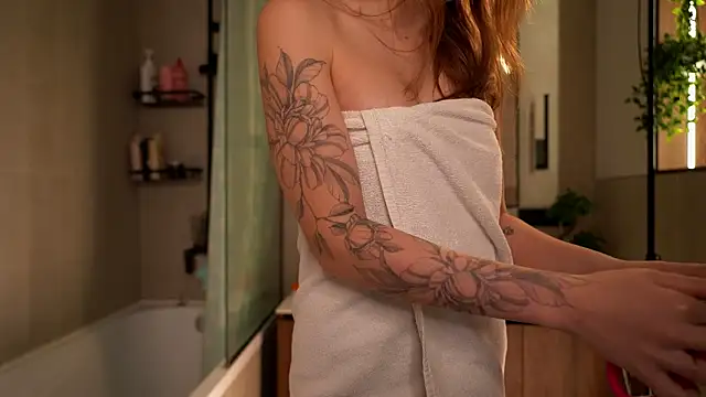 Tokyo N online show from 30, 11, 2025