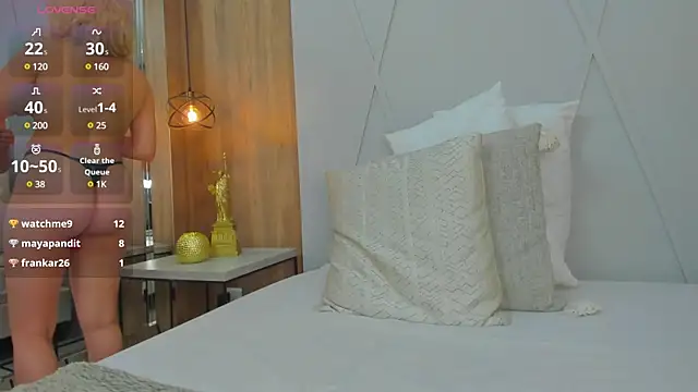 Snapshot of Blue_Angell chatting on 14, 1, 2025 Blue Angell online show from 14, 1, 2025