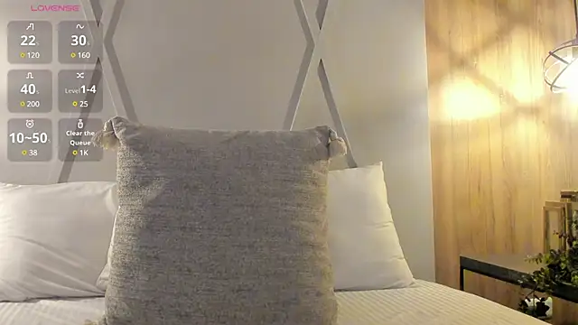 Snapshot of Blue_Angell chatting on 17, 1, 2025 Blue Angell online show from 17, 1, 2025