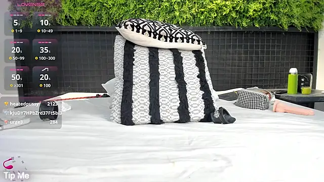 Snapshot of Blue_Angell chatting on 22, 3, 2025 Blue Angell online show from 22, 3, 2025