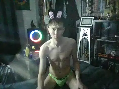Slytherin-Boy009 online show from 12, 1, 2025