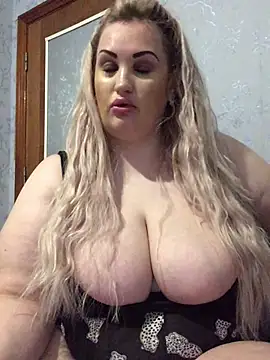 VikiiStoun online show from 18, 6, 2026