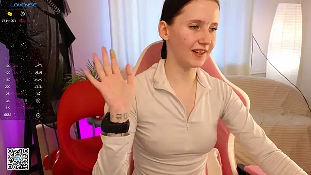 mon lola online show from 22, 2, 2025